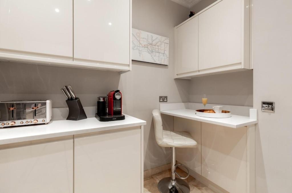 Revamped & Luxxe For Covent Garden Lovers! Adorable City Home For Families & Friends London Luaran gambar