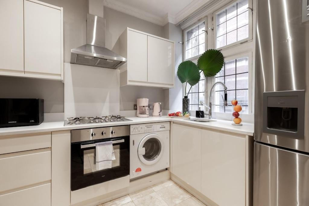 Revamped & Luxxe For Covent Garden Lovers! Adorable City Home For Families & Friends London Luaran gambar