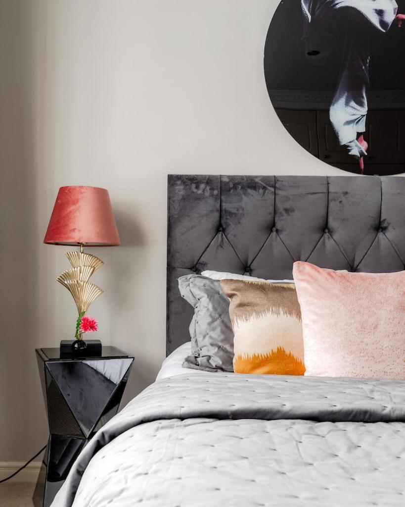 Revamped & Luxxe For Covent Garden Lovers! Adorable City Home For Families & Friends London Luaran gambar